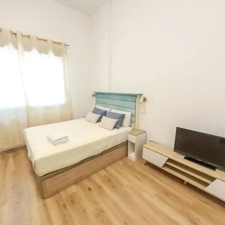 Appartamento Lovely In The Heart Of Free Swimming Pool Málaga